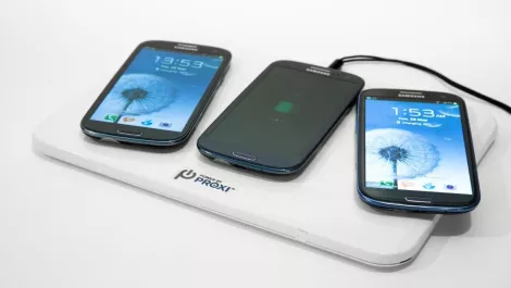 4 proxi 38 chargingpad lowres