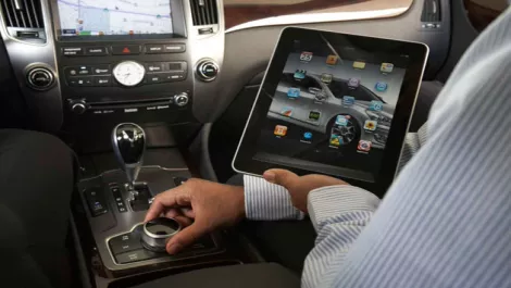Equus ipad in car 630
