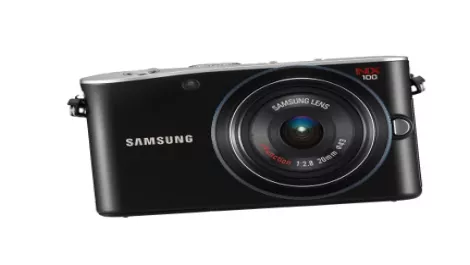 Samsung nx100 digital slr camera