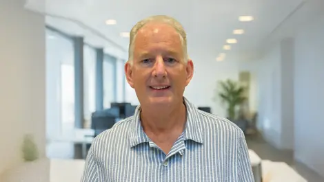 Ps   clinton hasell   headshot