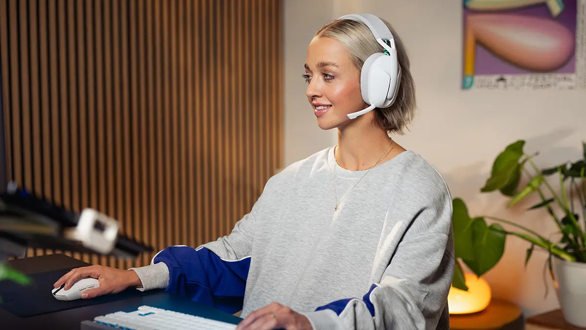 Logitech g321 lightspeed  149  15 