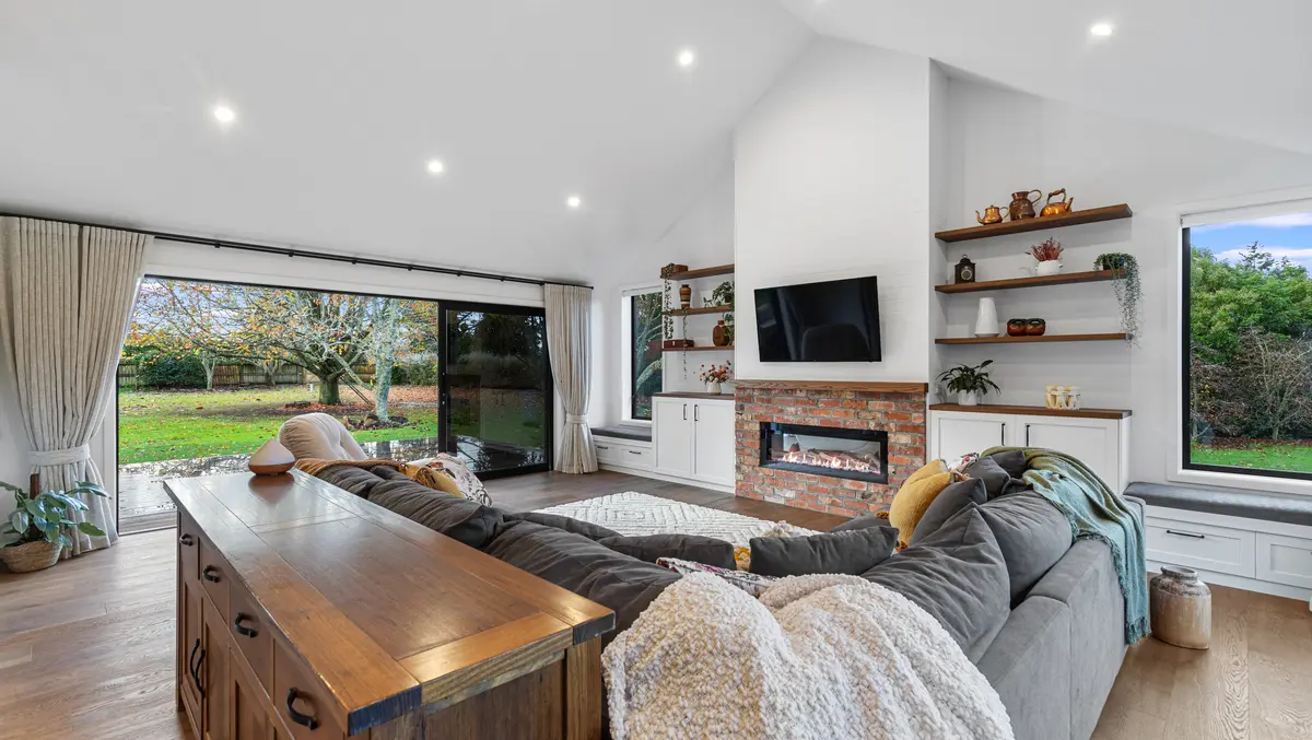 AI & TV renovation dreams putting NZ homes at risk