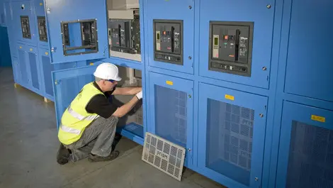 UK data centres squeeze switchgear for builders